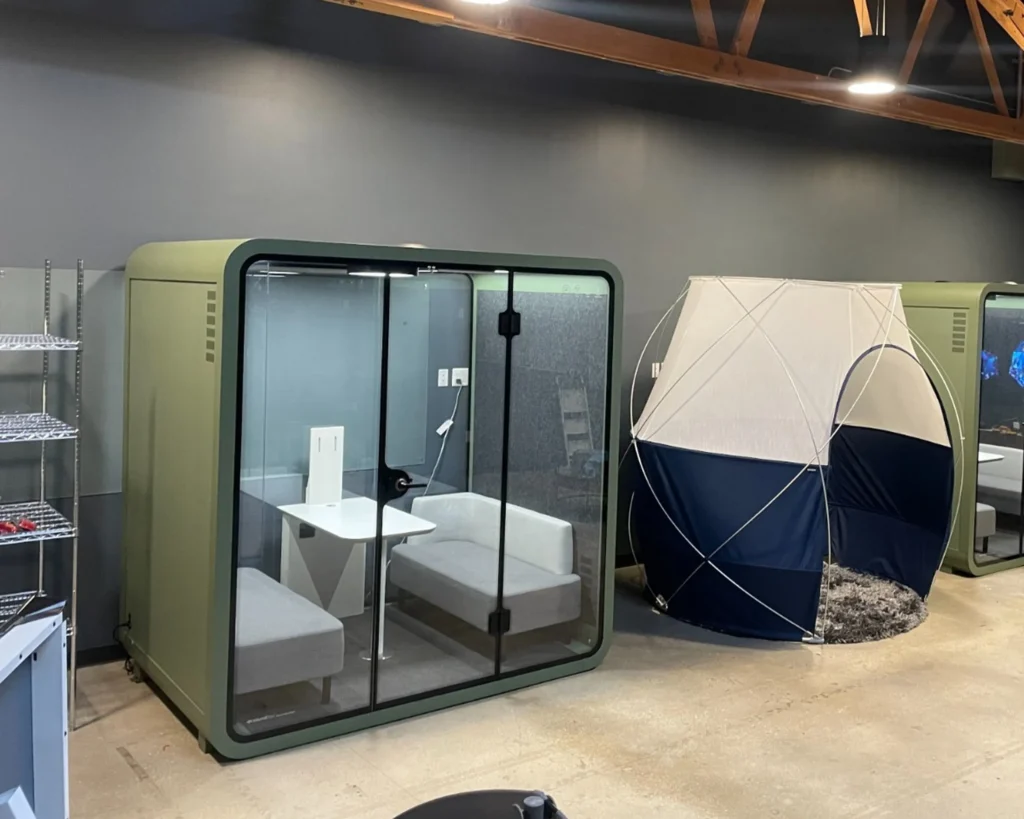 Office pods for 4 person_Sonichive 3